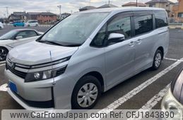 toyota voxy 2016 CFJ1843890