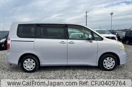 toyota noah 2009 NIKYO_LK55069