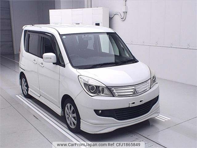 mitsubishi delica-d2 2012 CFJ1865849 image 1