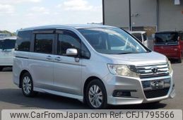 honda stepwagon 2010 CFJ1795566