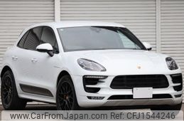 porsche macan 2016 CFJ1544246