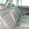 volkswagen tiguan 2018 quick_quick_5NDFGF_WVGZZZ5NZJW445624 image 10