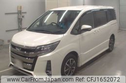 toyota noah 2018 CFJ1652072