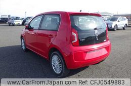 volkswagen up 2013 NIKYO_DF49697