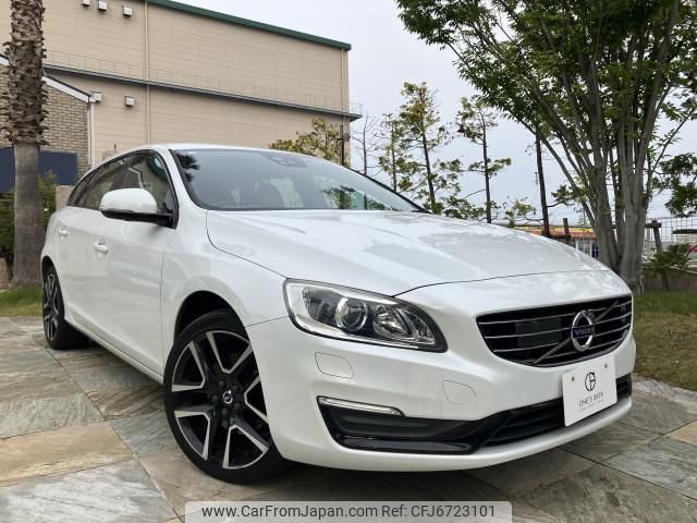 volvo v60 2017 quick_quick_LDA-FD4204T_YV1FWA8RDH2372357 image 1