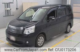 toyota noah 2013 -TOYOTA--Noah ZRR70G-0560144---TOYOTA--Noah ZRR70G-0560144-