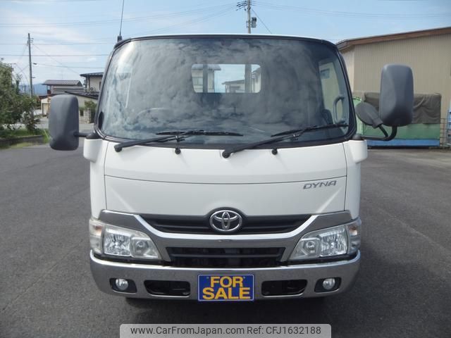 toyota dyna-truck 2011 CFJ1632188 image 2