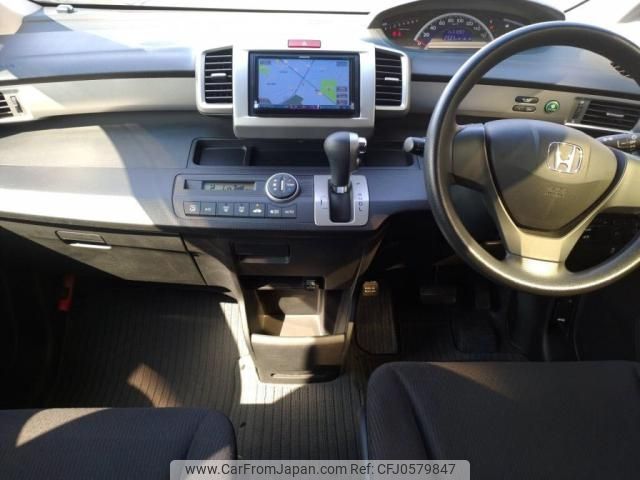 honda freed 2012 CFJ0579847 image 2