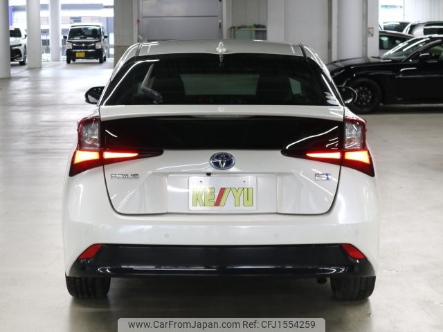 2019 Toyota Prius DAA-ZVW51 2WD - Car Price $17,392