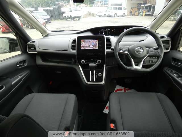 nissan serena 2017 CFJ1663509 image 2