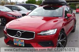 volvo v60 2019 -VOLVO 【千葉 302】--Volvo V60 ZB420--YVIZW10MDK2027629---VOLVO 【千葉 302】--Volvo V60 ZB420--YVIZW10MDK2027629-