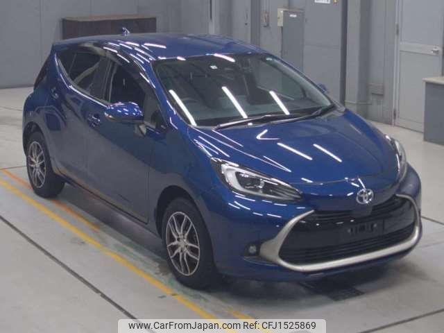 toyota aqua 2022 CFJ1525869 image 1