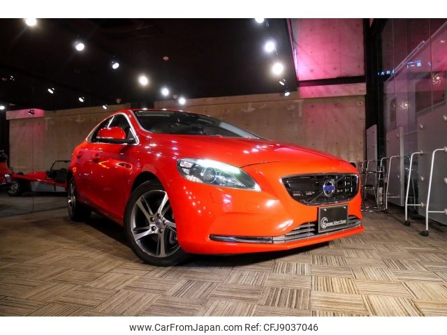 volvo v40 2016 -VOLVO--Volvo V40 LDA-MD4204T--YV1MVA8RDG2337858---VOLVO--Volvo V40 LDA-MD4204T--YV1MVA8RDG2337858- image 1