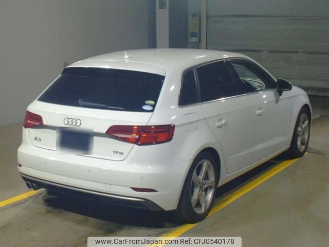 audi a3 2017 quick_quick_DBA-8VCXS_WAUZZZ8V3JA042611 image 2