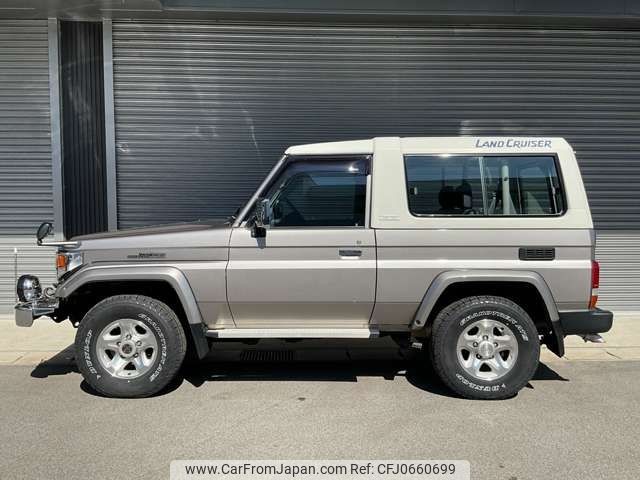 2004 Toyota Land Cruiser KG-HZJ74K 4WD - Car Price $49,378