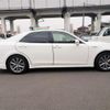 toyota crown 2017 CFJ1553901 image 2