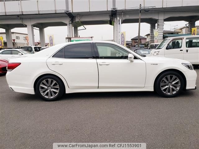 toyota crown 2017 CFJ1553901 image 2