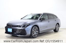volkswagen passat-wagon 2025 CFJ1554911