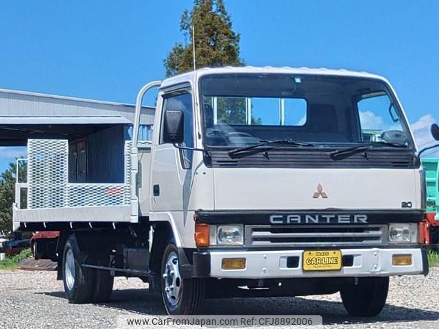カミオン　1991年 1992年 1992 Mitsubishi Fuso Canter 2WD - Car Price $9,589