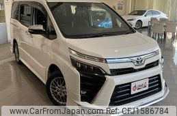 toyota voxy 2022 CFJ1586784