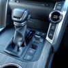 toyota land-cruiser 2022 25411503 image 38
