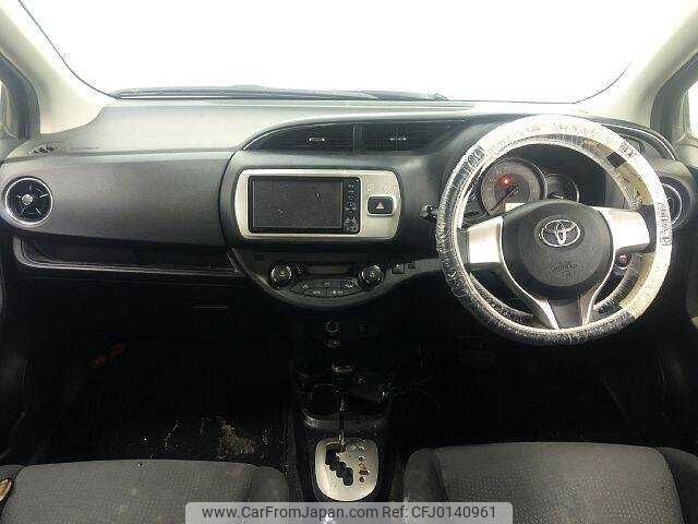 toyota vitz 2016 504928-923639 image 1