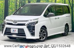 toyota voxy 2018 CFJ1532648
