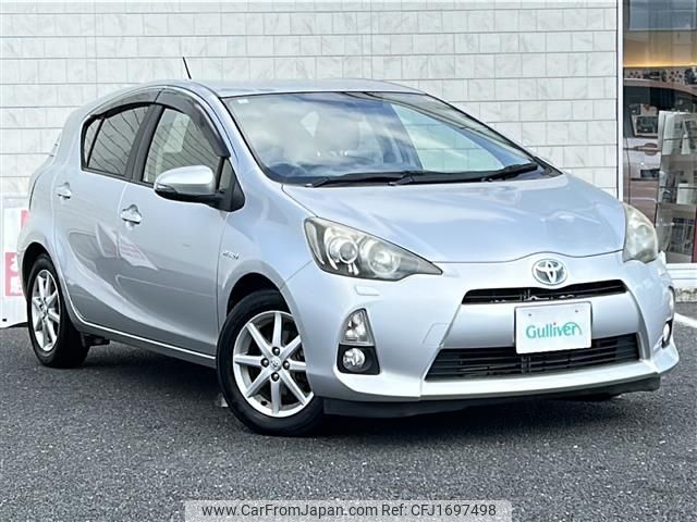 toyota aqua 2012 CFJ1697498 image 1