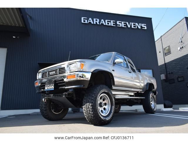 toyota hilux 1989 GOO_NET_EXCHANGE_0206702A30240824W001 image 1