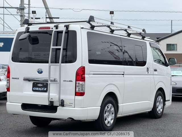 toyota hiace-van 2016 quick_quick_LDF-KDH206V_KDH206-8101742 image 2