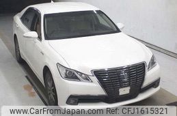 toyota crown 2015 CFJ1615321