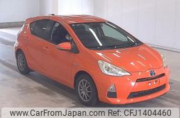 toyota aqua 2012 CFJ1404460