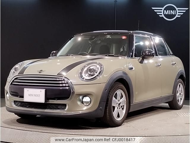 mini mini-others 2018 quick_quick_DBA-XU15M_WMWXU72050TN29979 image 1