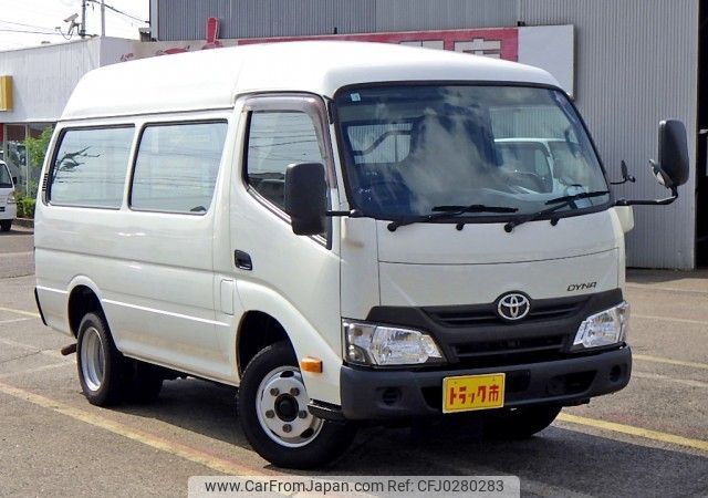 toyota dyna-truck 2017 REALMOTOR_N9024080038F-90 image 2