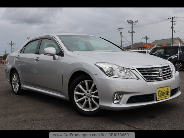 toyota crown 2011 -TOYOTA--Crown GRS202--1010001---TOYOTA--Crown GRS202--1010001- image 1