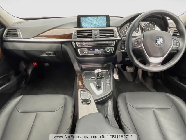 bmw 3-series 2016 quick_quick_3D20_WBA8B56090NU08076 image 2