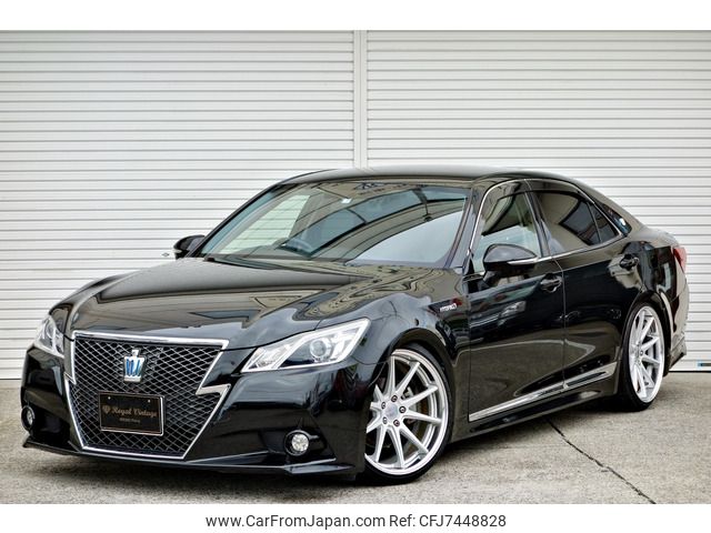 toyota crown 2013 -TOYOTA--Crown DAA-AWS210--AWS210-6043846---TOYOTA--Crown DAA-AWS210--AWS210-6043846- image 1