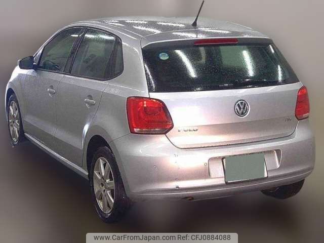 volkswagen polo 2011 -VOLKSWAGEN--VW Polo DBA-6RCBZ--WVWZZZ6RZBU091654---VOLKSWAGEN--VW Polo DBA-6RCBZ--WVWZZZ6RZBU091654- image 2