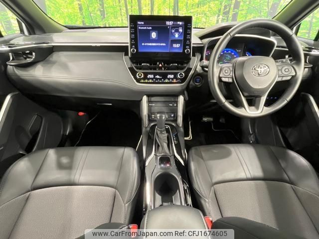 toyota corolla-cross 2023 CFJ1674605 image 2