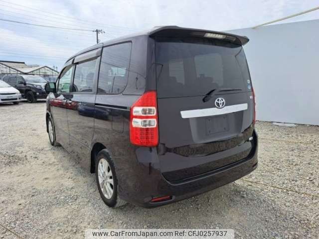 toyota noah 2011 -TOYOTA--Noah DBA-ZRR70W--ZRR70-0456721---TOYOTA--Noah DBA-ZRR70W--ZRR70-0456721- image 2