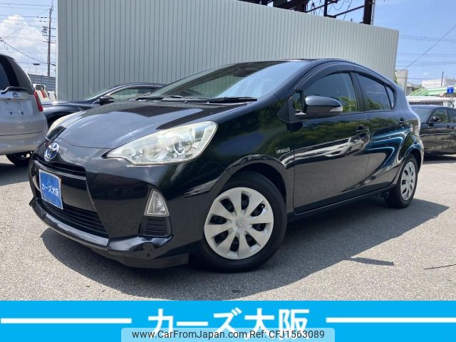 toyota aqua 2012 CFJ1563089 image 1