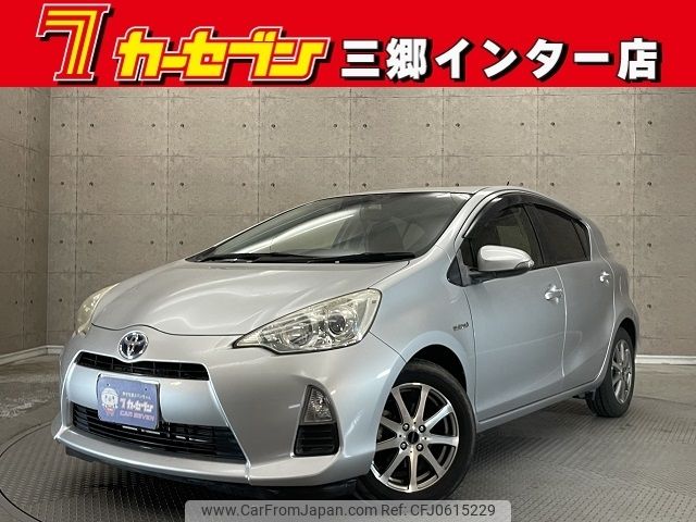 toyota aqua 2012 -TOYOTA--AQUA DAA-NHP10--NHP10-6070950---TOYOTA--AQUA DAA-NHP10--NHP10-6070950- image 1