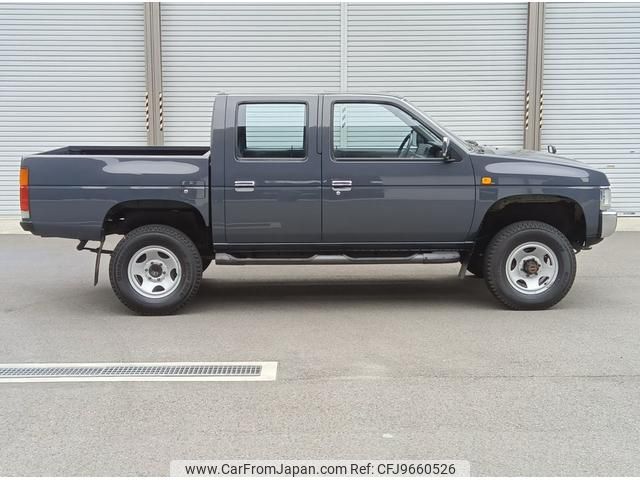 1993 Nissan Datsun Pickup 4WD - Car Price $20,739