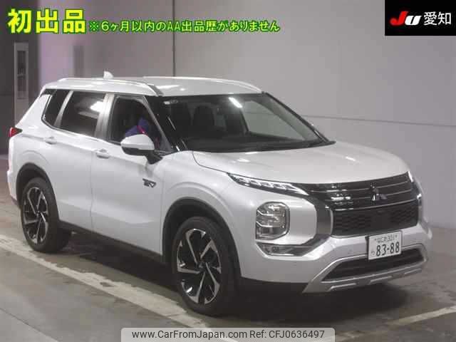 mitsubishi outlander-phev 2023 -MITSUBISHI 【なにわ 301ﾗ8388】--Outlander PHEV GN0W-0300268---MITSUBISHI 【なにわ 301ﾗ8388】--Outlander PHEV GN0W-0300268- image 1