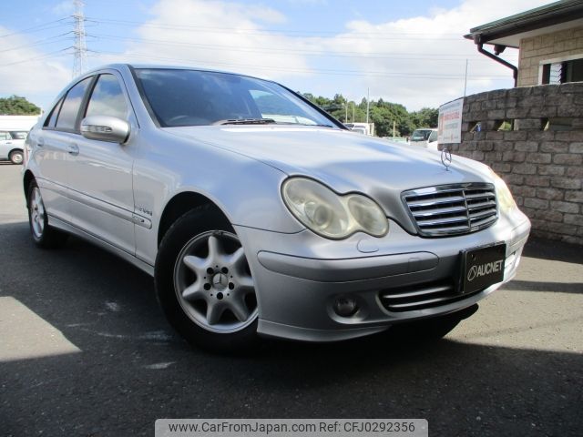 mercedes-benz c-class 2005 -MERCEDES-BENZ--Benz C Class DBA-203046--WDC2030462R206133---MERCEDES-BENZ--Benz C Class DBA-203046--WDC2030462R206133- image 1