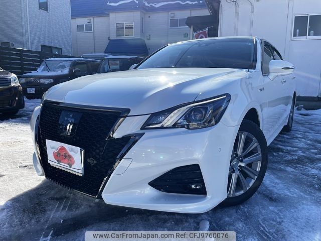 toyota crown 2017 -TOYOTA--Crown DAA-AWS211--AWS211-6011618---TOYOTA--Crown DAA-AWS211--AWS211-6011618- image 1