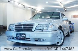 mercedes-benz c-class 1995 GOO_JP_700957168630250720002