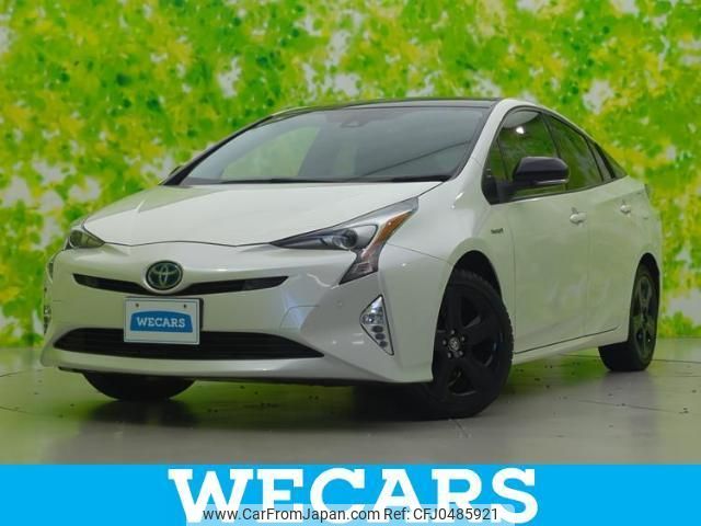 toyota prius 2018 quick_quick_ZVW55_ZVW55-8065783 image 1