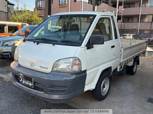 toyota townace-truck 2002 CFJ1884096 image 1