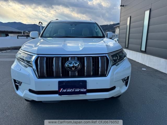 toyota land-cruiser-prado 2017 quick_quick_GDJ150W_GDJ150-0021592 image 2